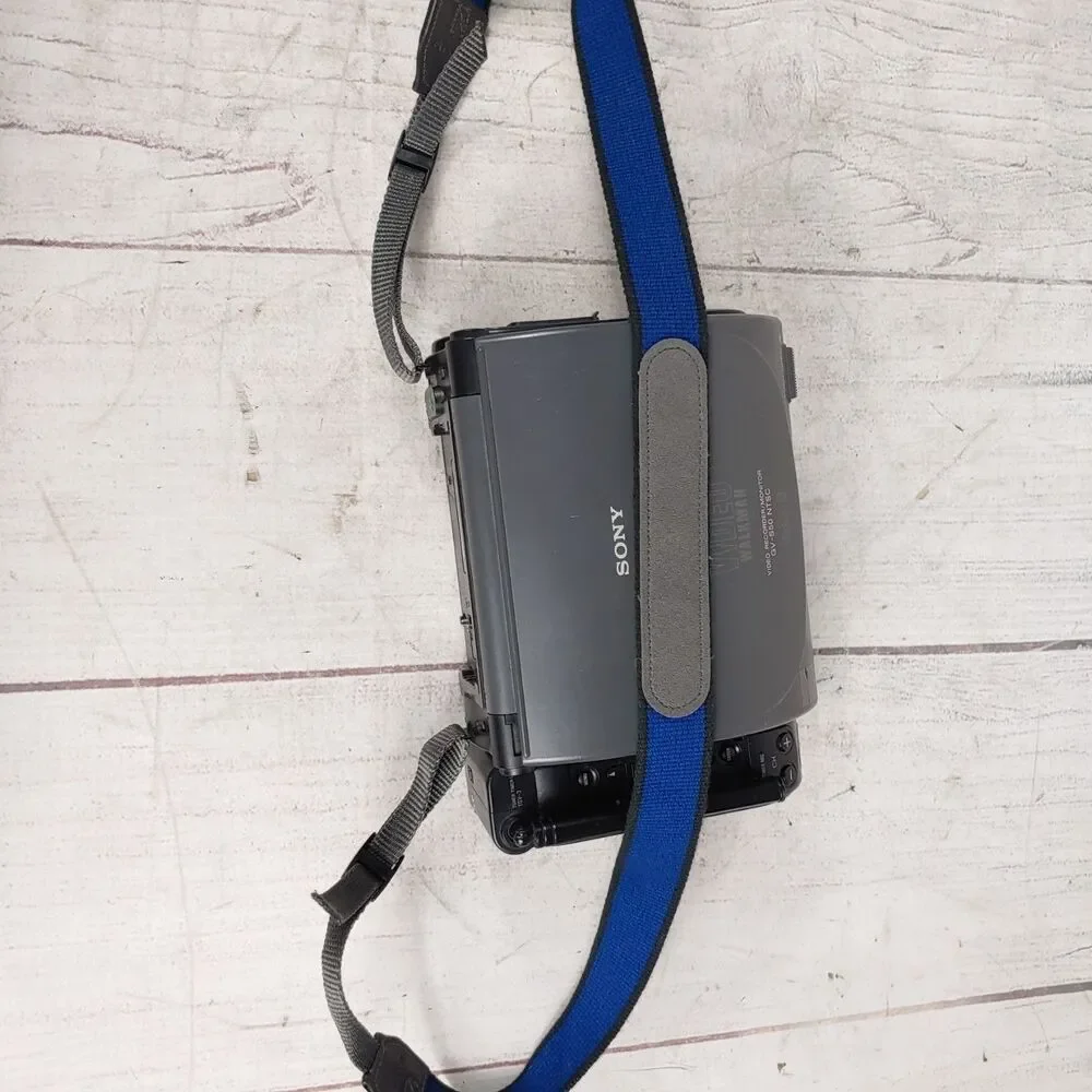UNTESTED Sony GV-S50 + TGV-3 Antenna - 8mm Walkman Standard8 Video8 VCR - PARTS